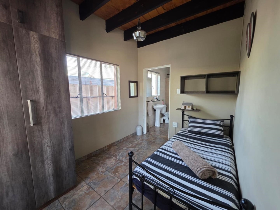 5 Bedroom Property for Sale in Wilgehof Free State